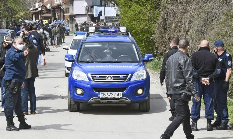 Бунт в ромската махала в Кюстендил заради удължената блокада