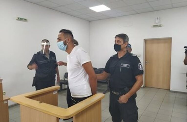 Внукът на Цар Киро остава в ареста