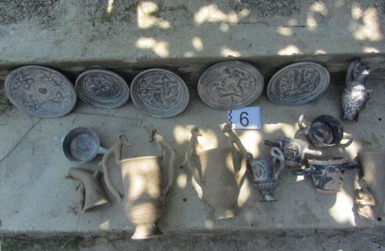 Арестуваха фалшификатор на антики в Стара Загора