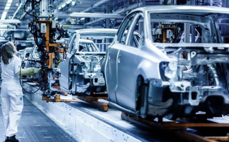 БВП на Германия се срина с 10%