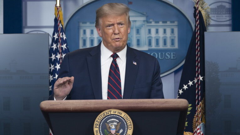 Тръмп удари ByteDance, забрани TikTok