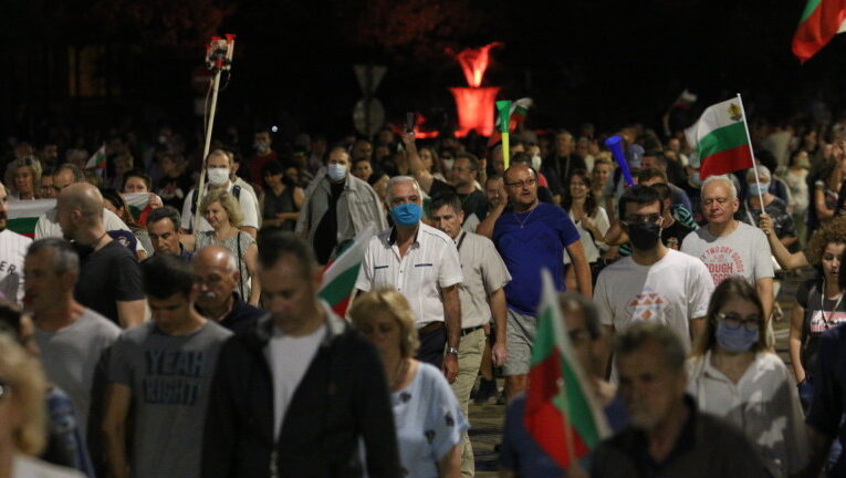 Валентин Танев: Виждам хибридни ходове в протеста