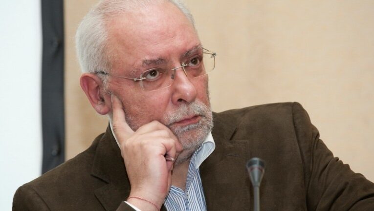 Радосвет Радев предрече третата и най-страшна криза за страната – икономическата