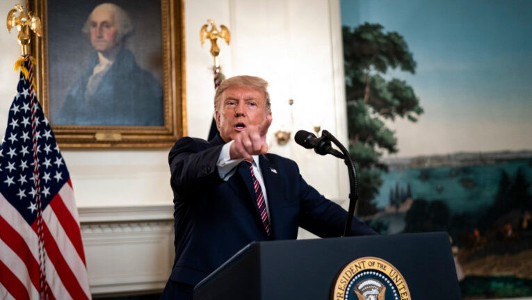 Тръмп: Китай създава на САЩ повече проблеми от Русия