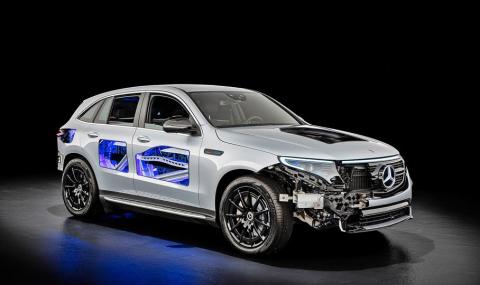 Mercedes създаде „прозрачен“ кросоувър