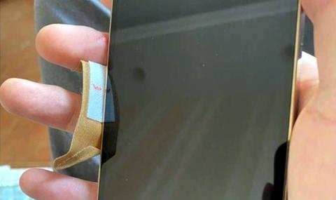 Рамката на новия iPhone режела