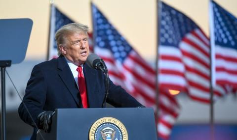 Доналд Тръмп обръща вота във важни щати