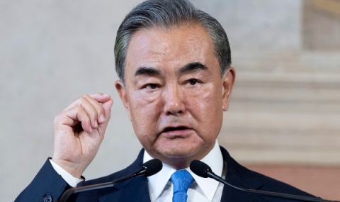 Китай с важно посещение в Южна Корея