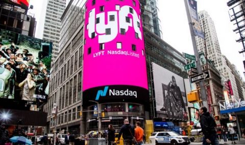 Пандемия! На прочутия Таймс скуеър в Ню Йорк няма да има новогодишно парти