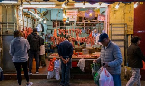 Дават ваучери на граждани с цел стимулиране на икономиката