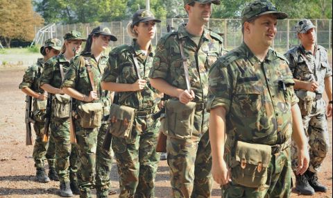 Какво мислят българите за война с Русия