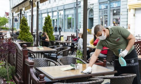 Над 100 ресторанта в Унгария отвориха – въпреки забраната