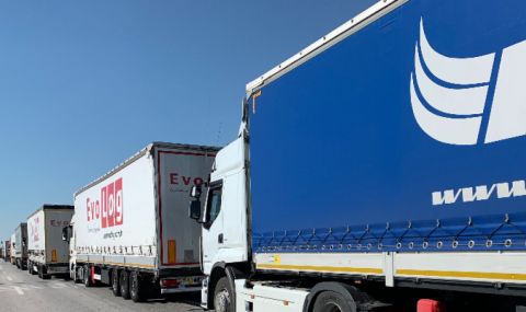 Над един милион тирове годишно преминават през България