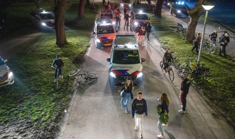 Нидерландия удължи полицейския час