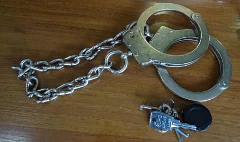 Постоянен арест за крадец с 15 присъди
