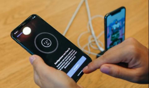 Телефон с лицево разпознаване, дори когато сте с маска