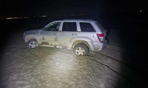 Безумно офроуд изпълнение на бургаския плаж