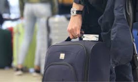 Държавата отпусна 5,6 милиона лева на туроператори