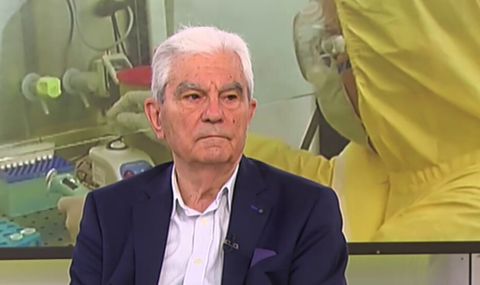Акад. Петрунов каза трябва ли да бързаме с третата ваксина