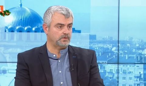 Д-р Миндов: Да не си играем на мерки и мерчици, трябва пълен локдаун
