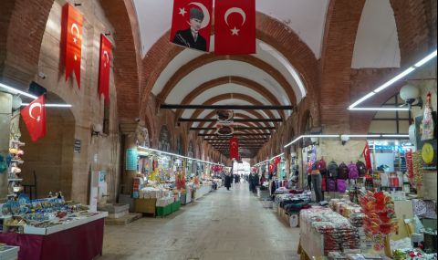 Юруш към Одрин! Турската лира се срина