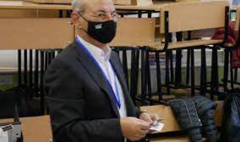 Доган гласува и отказа коментар