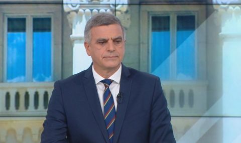 Стефан Янев: Няма да въвеждаме принудително ваксиниране, вървим към спад на заболеваемостта