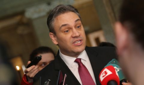 БОЕЦ настоява Пламен Георгиев да бъде отзован