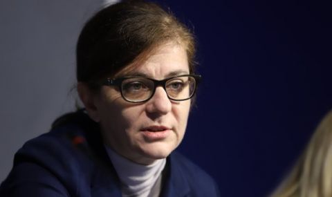 Генчовска: Подкрепяме строги санкции срещу Русия