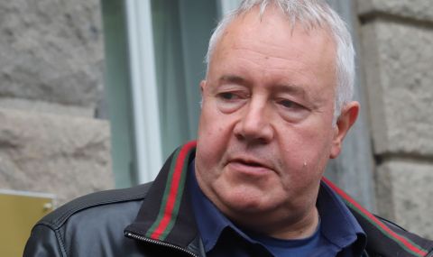 Александров: В Стефан Янев виждат следващия бърз спасител