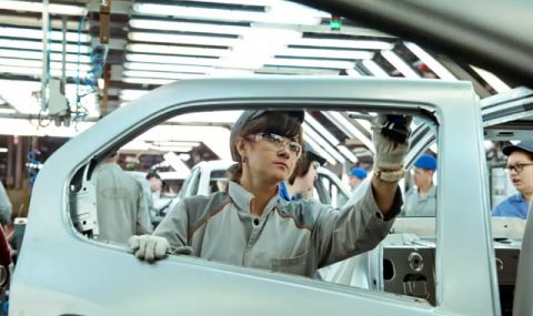 Автомобилите Lada отново на конвейера (един е под въпрос)
