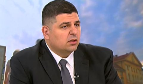 Ивайло Мирчев: Спрямо Русия България трябва да спре да се държи като съпруга жертва на домашно насилие