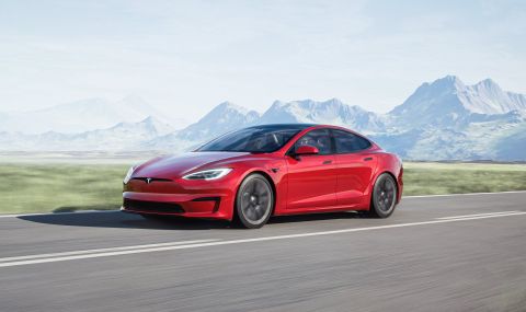Колите на Tesla ще получат практична функция при дъжд