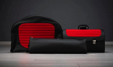 Комплект за пътуване от Ferrari F50 се продава за 16 хиляди лева