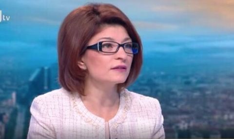 Атанасова: За две нощи направиха сбирщайн програма за кабинета „Василев“