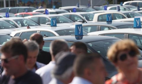 Нагоре! Повишение на шофьорските курсове със 150-200 лв.