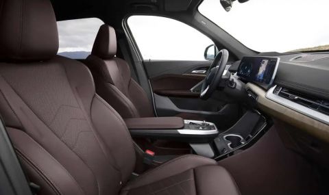 Подгряването на седалките вече е екстра с месечен абонамент