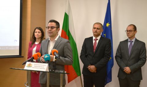 735 милиона лева безвъзмездна помощ за бизнеса