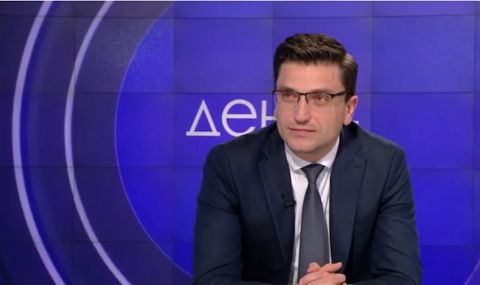 Сабрутев: Един камион книги делят „Продължаваме промяната“ и ГЕРБ