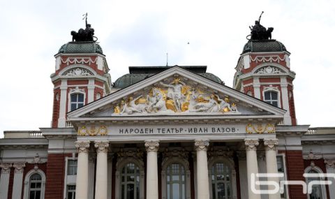 Довечера е традиционният благотворителен спектакъл „Българската Коледа“