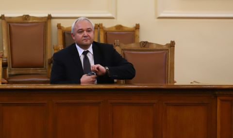 Иван Демерджиев: В „Държавен резерв“ съхраняваме над 1 милион тона петролни продукти