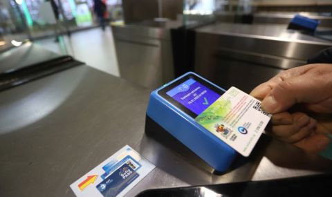 Нов проблем с е-билетите за столичния транспорт