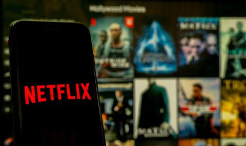 Съоснователят на „Netflix“ се оттегля