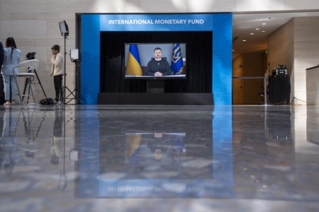 Зеленски призова за минута мълчание след видео с обезглавяване на украински военнопленник