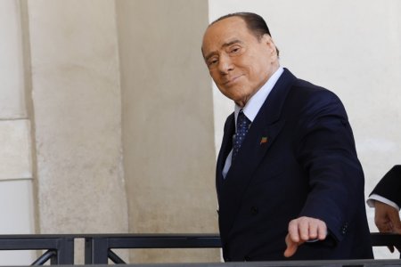 Силвио Берлускони – италианецът, който има от всичко по много