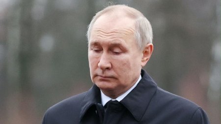 Путин посетил контролирани от Русия украински региони