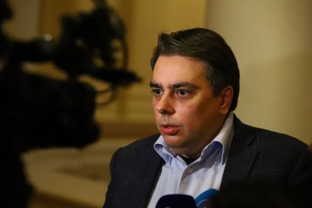 Асен Василев: Коалиция на ПП-ДБ с ГЕРБ би направила „Възраждане“ първи