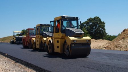 Пътни поръчки за 1.5 милиарда лева са на масата