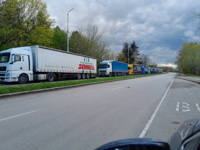 Полски превозвачи блокираха границата с Украйна