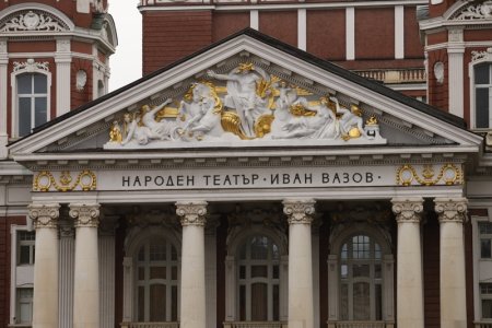 Културни дейци излизат на протест с искане за заплати от най-малко 2000 лв.